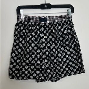 Tommy Hilfiger Black and White Snowflake Shorts Pajama Boxer Shorts Black